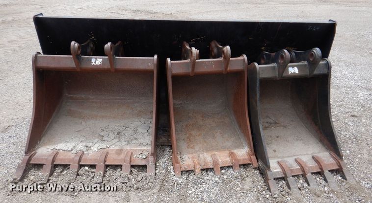 image for item JH9742 2005 Terex 760B  backhoe