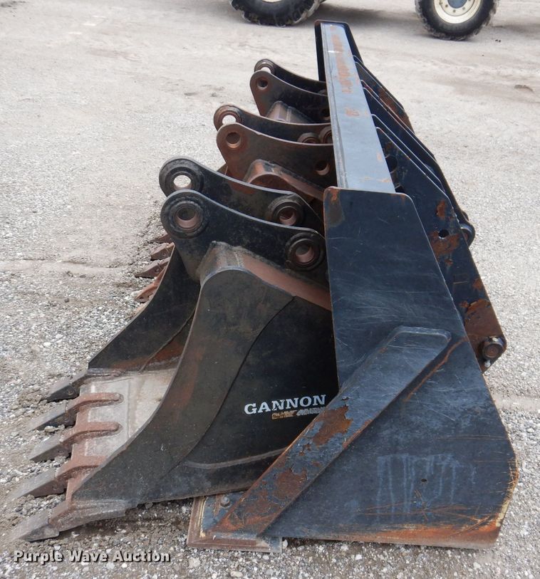 image for item JH9742 2005 Terex 760B  backhoe