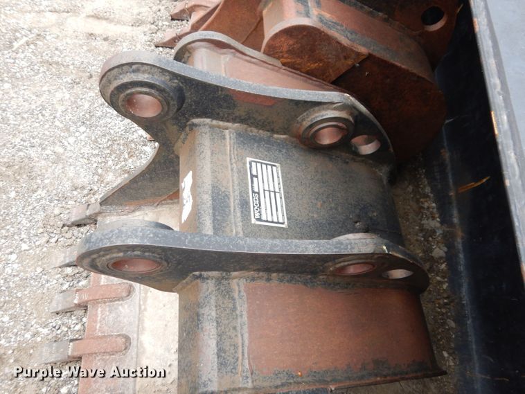 image for item JH9742 2005 Terex 760B  backhoe