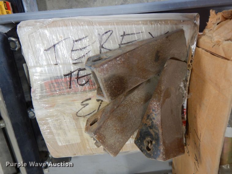 image for item JH9742 2005 Terex 760B  backhoe