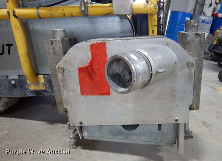 image for item JH9745 Husqvarna Soff-Cut X-4000 Prowler  concrete saw