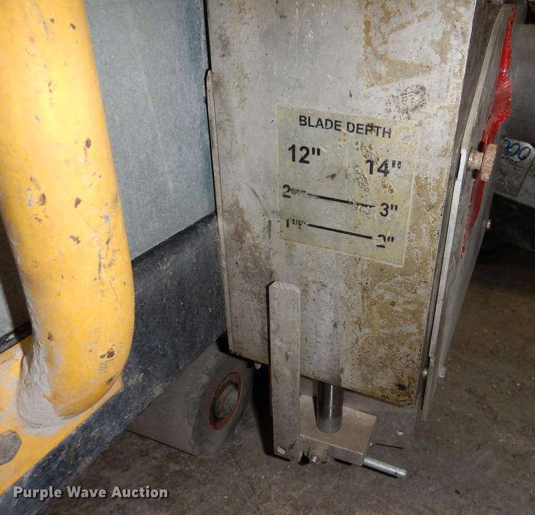 image for item JH9745 Husqvarna Soff-Cut X-4000 Prowler  concrete saw