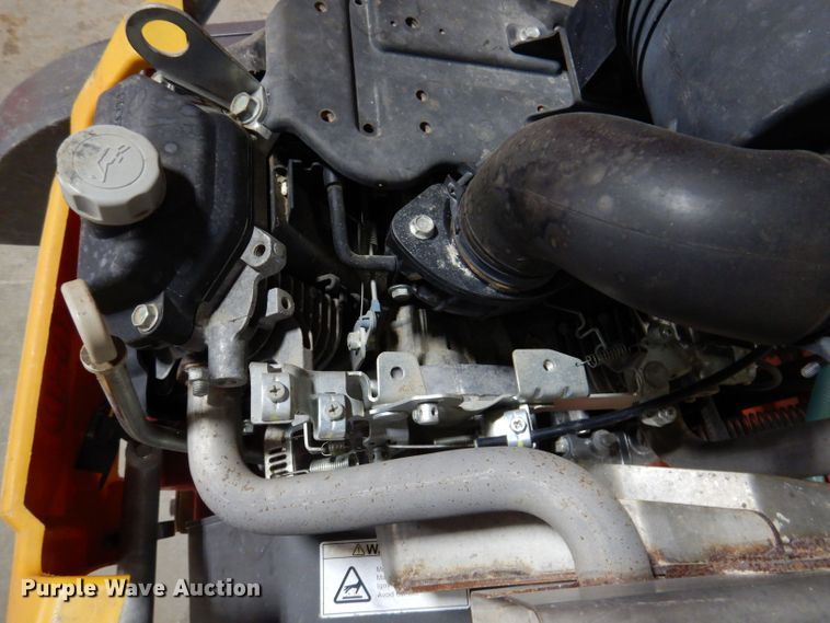 image for item JH9746 Husqvarna FS520  concrete saw