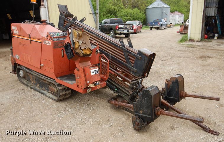 image for item JH9752 1997 Ditch Witch JT2321  directional boring unit