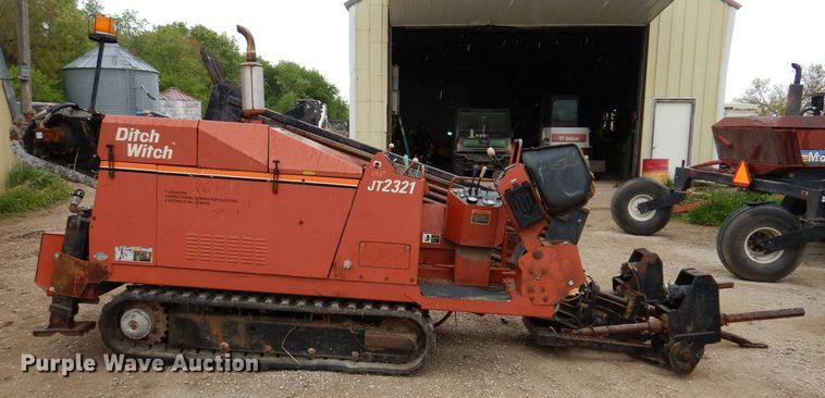 image for item JH9752 1997 Ditch Witch JT2321  directional boring unit
