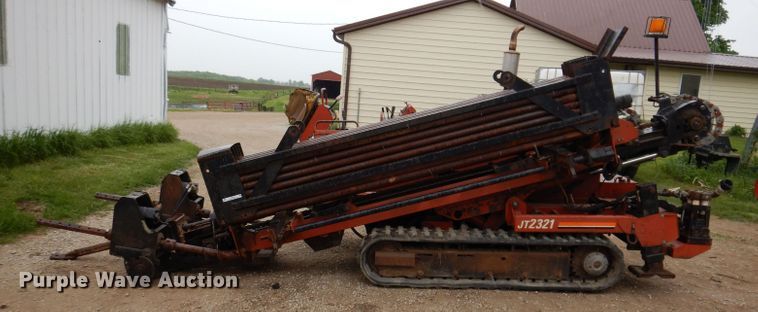 image for item JH9752 1997 Ditch Witch JT2321  directional boring unit