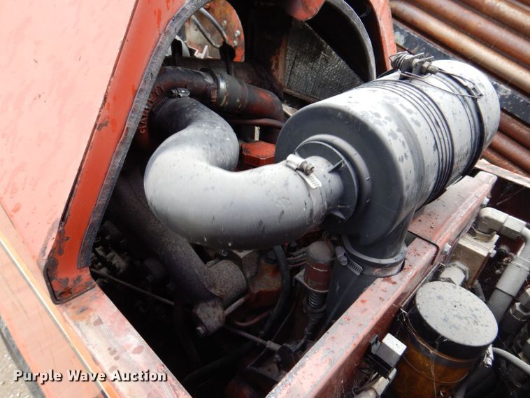 image for item JH9752 1997 Ditch Witch JT2321  directional boring unit