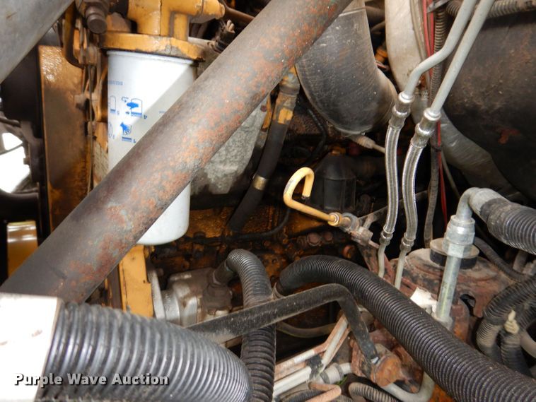 image for item JH9771 2004 GMC C7500  forestry bucket truck