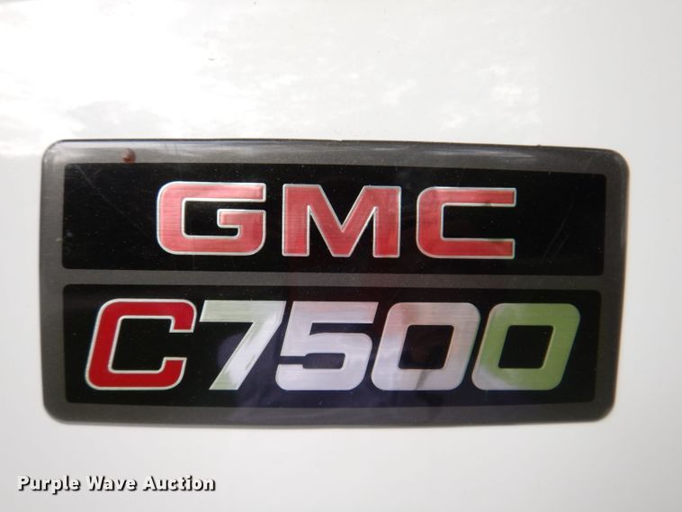 image for item JH9771 2004 GMC C7500  forestry bucket truck