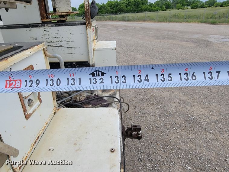 image for item JL9425 2008 Ford F550 Super Duty  bucket truck