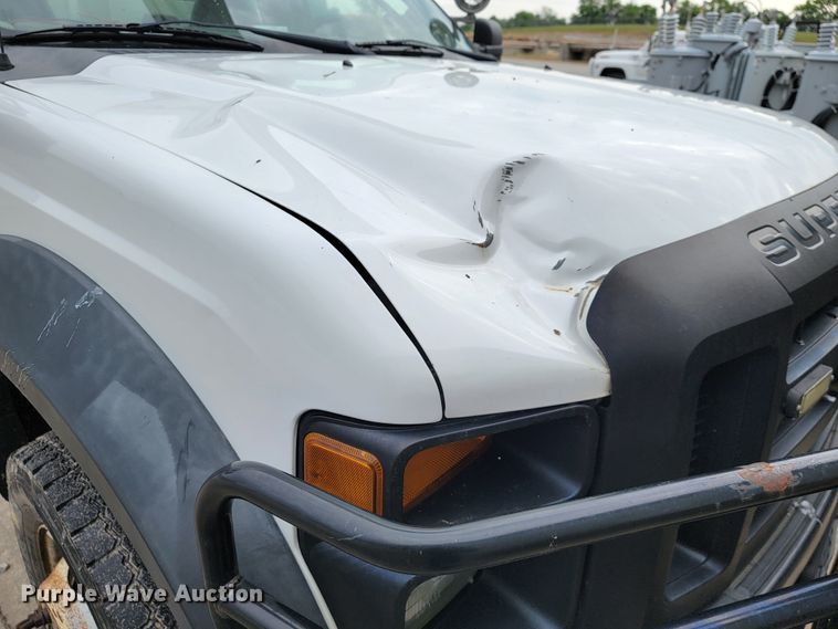 image for item JL9425 2008 Ford F550 Super Duty  bucket truck