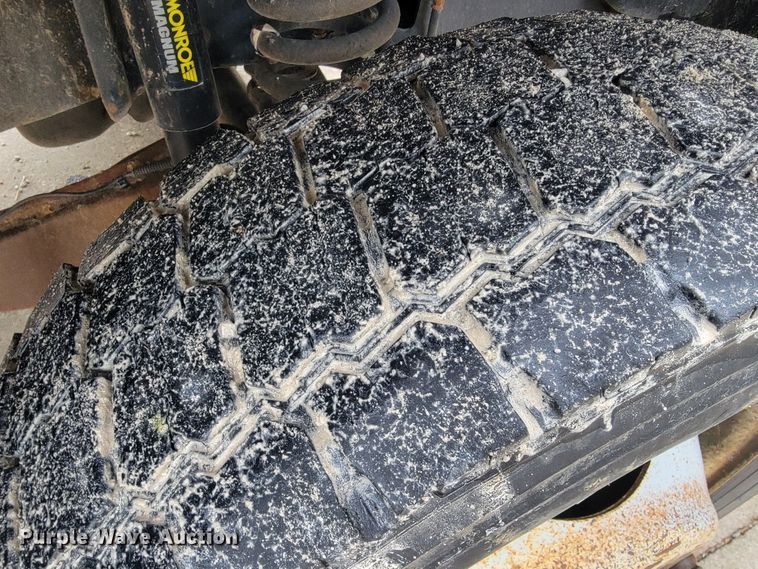 image for item JL9425 2008 Ford F550 Super Duty  bucket truck