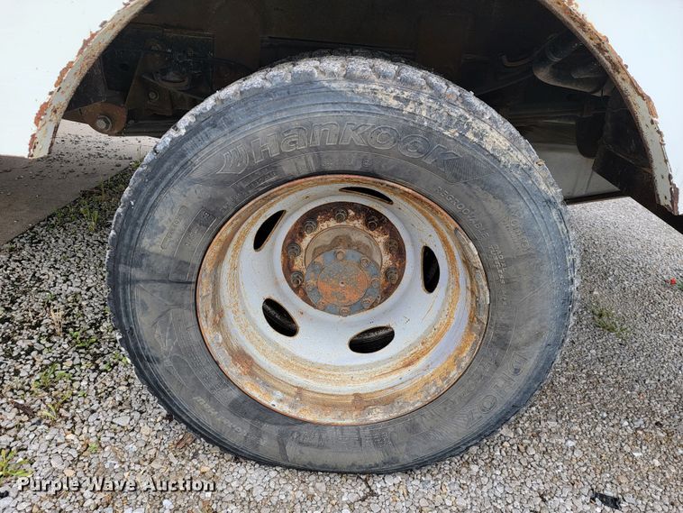 image for item JL9425 2008 Ford F550 Super Duty  bucket truck