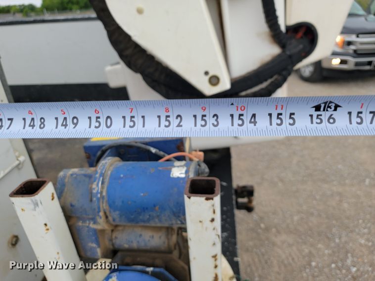 image for item JL9426 2015 Ford F550 Super Duty  bucket truck