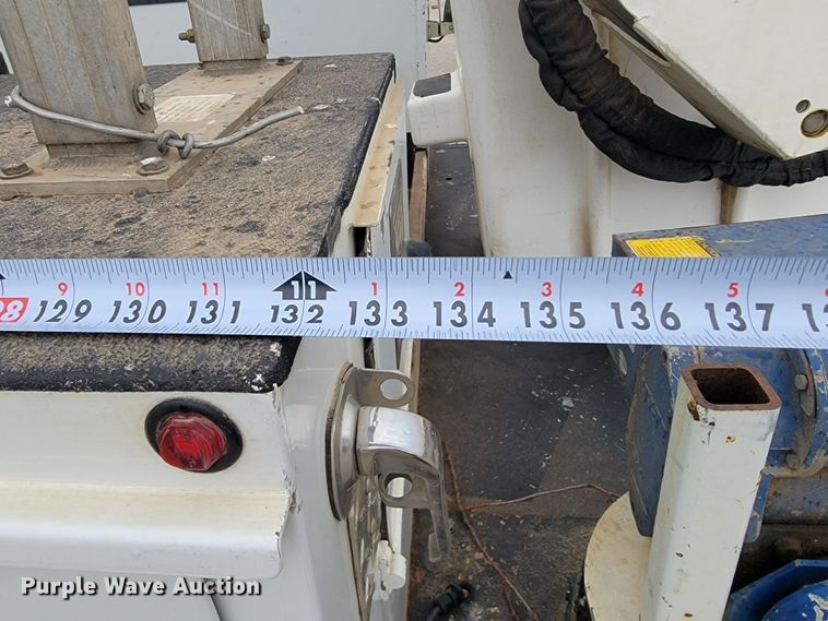 image for item JL9426 2015 Ford F550 Super Duty  bucket truck