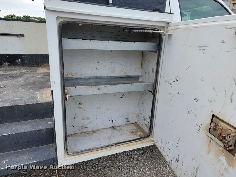 image for item JL9426 2015 Ford F550 Super Duty  bucket truck