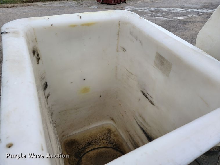 image for item JL9426 2015 Ford F550 Super Duty  bucket truck