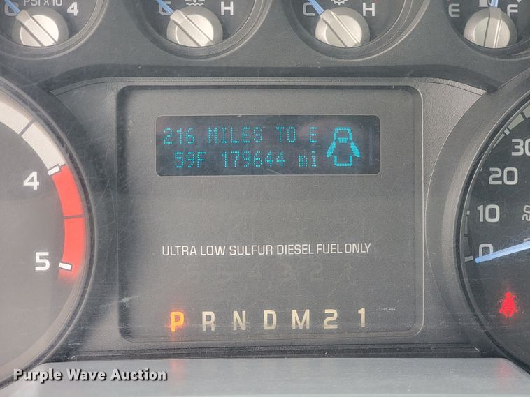 image for item JL9426 2015 Ford F550 Super Duty  bucket truck