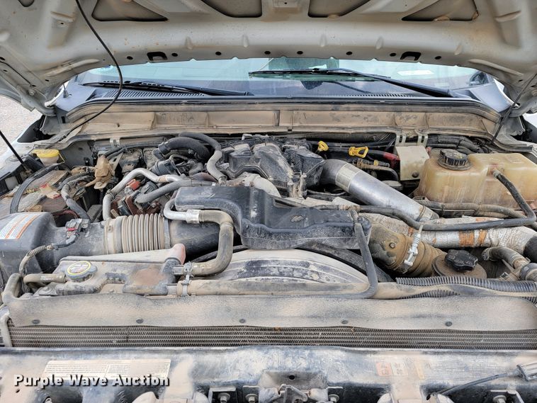 image for item JL9426 2015 Ford F550 Super Duty  bucket truck