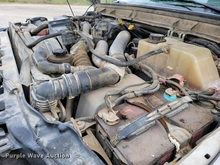 image for item JL9426 2015 Ford F550 Super Duty  bucket truck