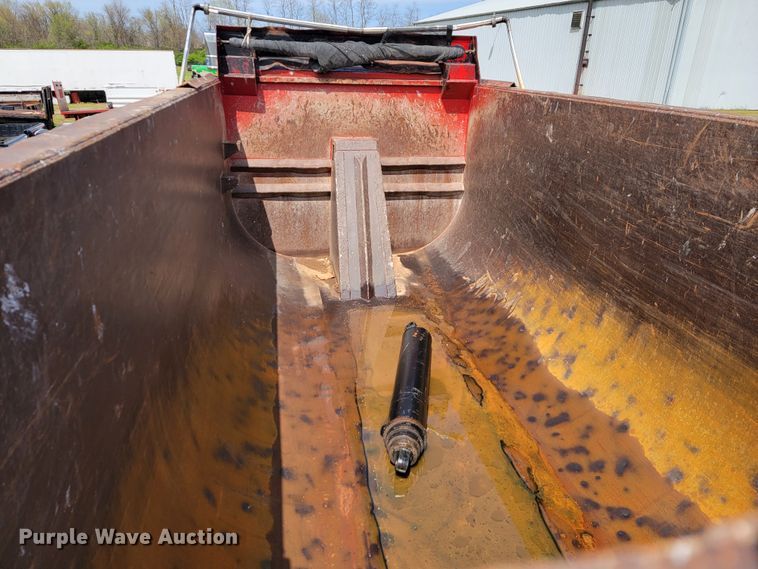 image for item JL9610 Ox Bodies  dump truck bed