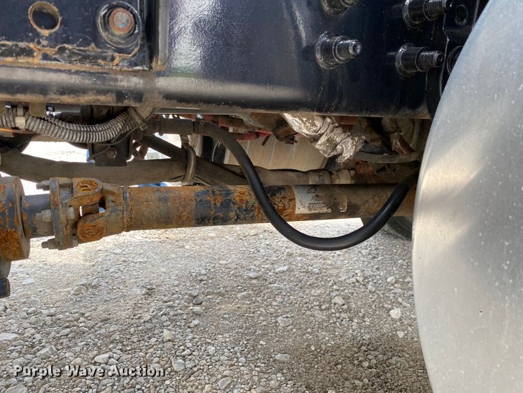 image for item JU9233 2008 Freightliner Business Class M2  crane truck