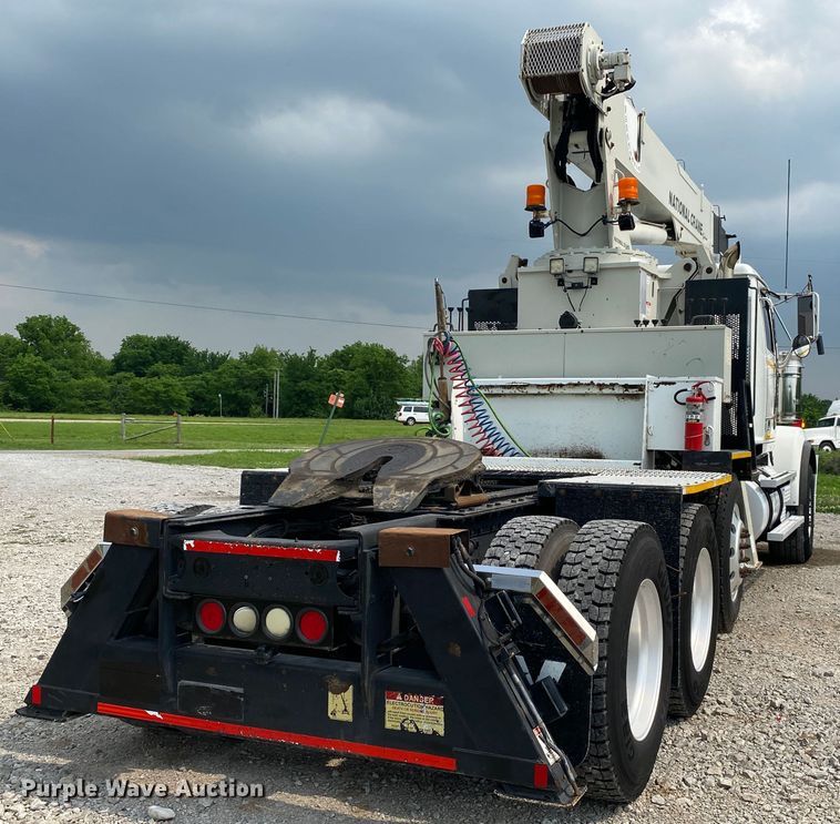 image for item JU9235 2011 Western Star 4900FA  crane truck