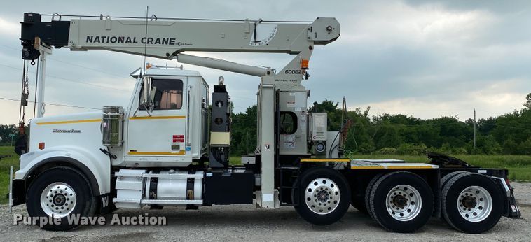 image for item JU9235 2011 Western Star 4900FA  crane truck