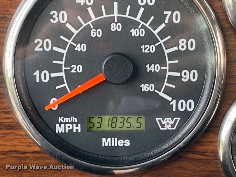 image for item JU9235 2011 Western Star 4900FA  crane truck