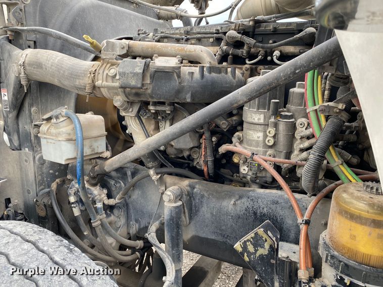 image for item JU9235 2011 Western Star 4900FA  crane truck