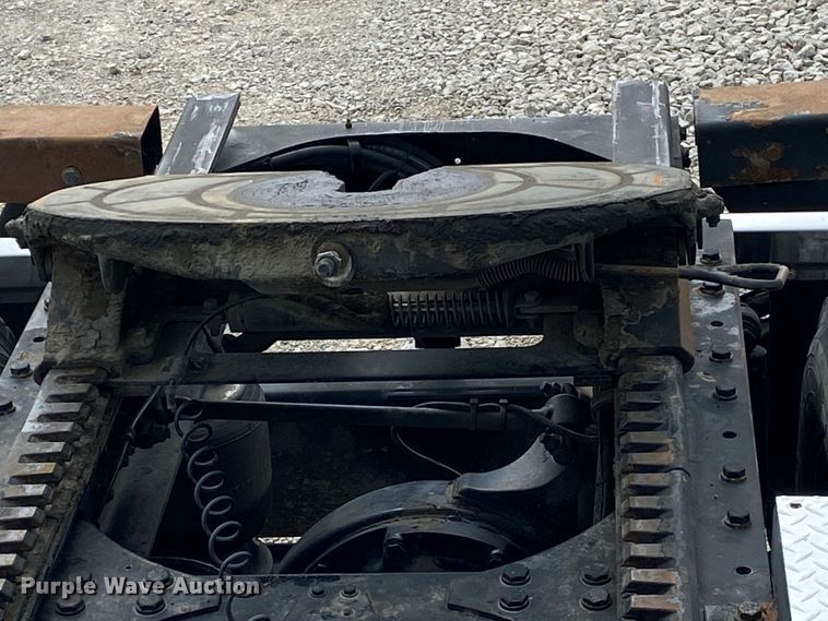 image for item JU9235 2011 Western Star 4900FA  crane truck