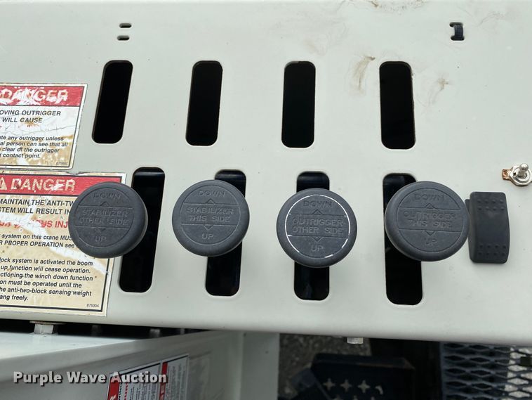 image for item JU9235 2011 Western Star 4900FA  crane truck