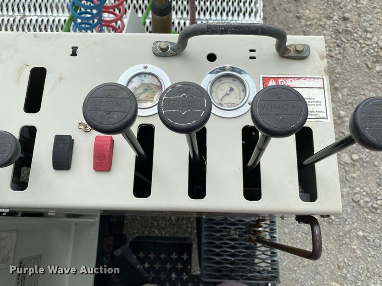 image for item JU9235 2011 Western Star 4900FA  crane truck