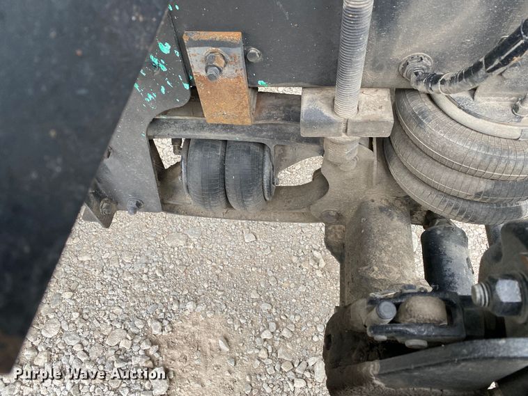 image for item JU9235 2011 Western Star 4900FA  crane truck