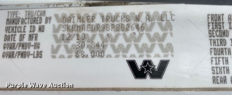 image for item JU9235 2011 Western Star 4900FA  crane truck