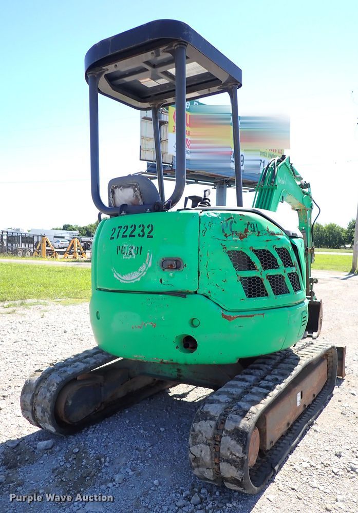 image for item JU9241 2004 Case CX31  mini excavator