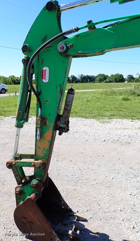 image for item JU9241 2004 Case CX31  mini excavator