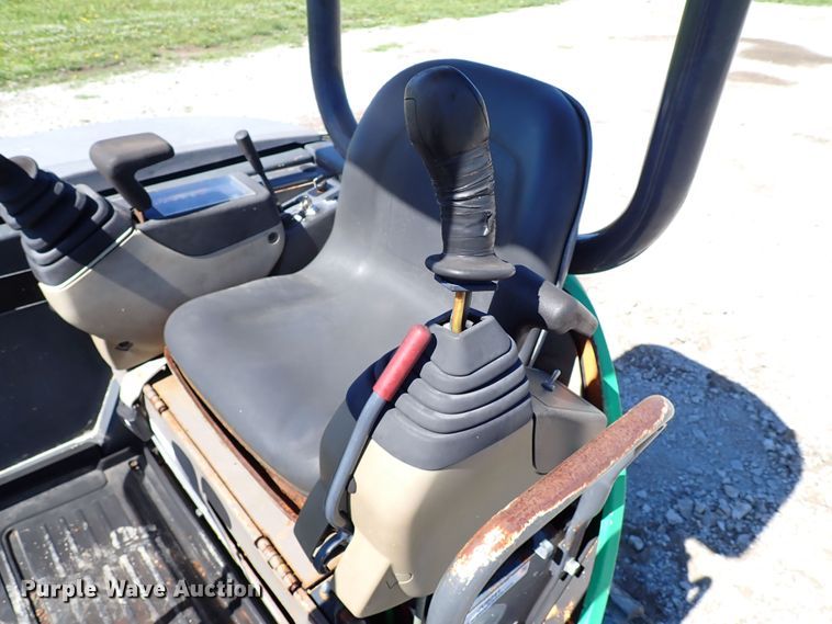 image for item JU9241 2004 Case CX31  mini excavator