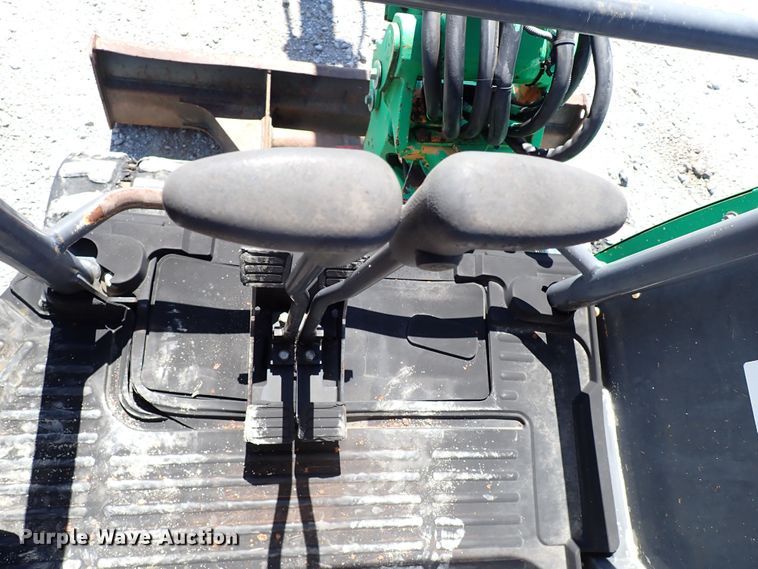 image for item JU9241 2004 Case CX31  mini excavator