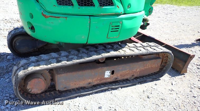 image for item JU9241 2004 Case CX31  mini excavator