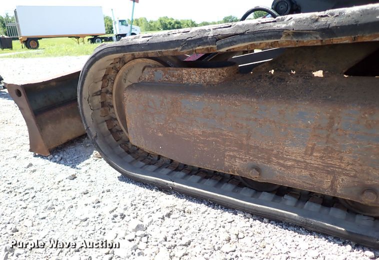 image for item JU9241 2004 Case CX31  mini excavator