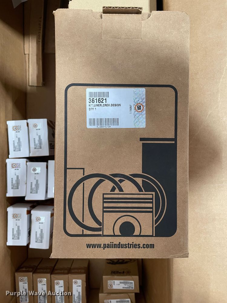 image for item JX9826 PAI  Caterpillar 3400 Series engine rebuild kit