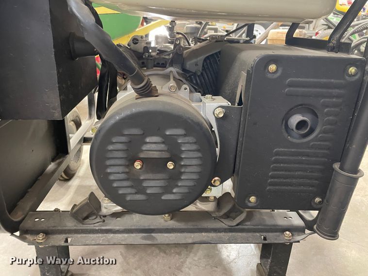 image for item JX9829 Tahoe TPI8000LXU  generator