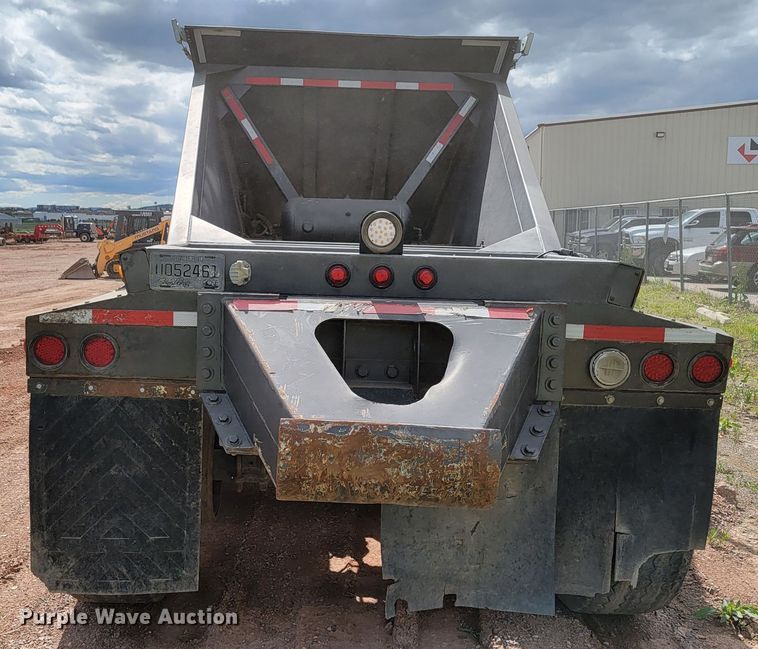 image for item KA9316 1999 Red River  bottom dump trailer