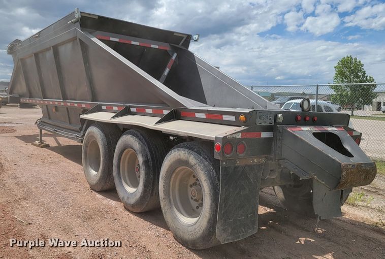 image for item KA9316 1999 Red River  bottom dump trailer