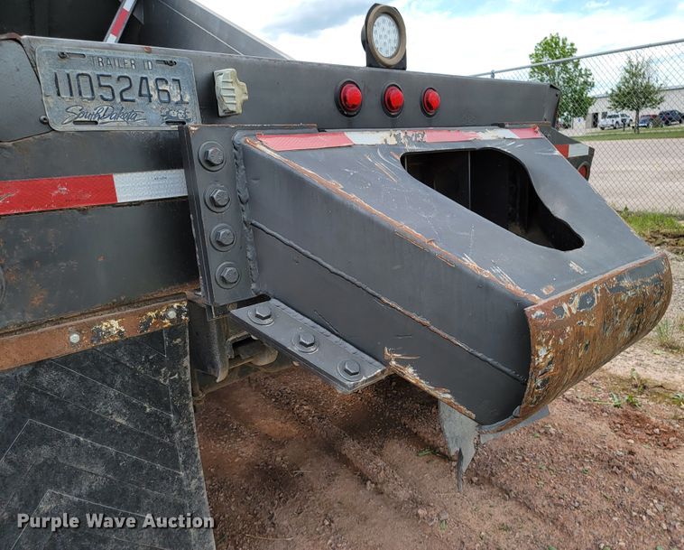 image for item KA9316 1999 Red River  bottom dump trailer
