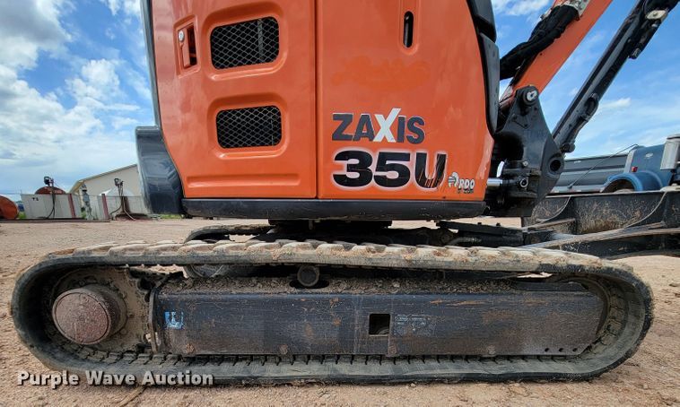 image for item KA9317 Hitachi ZX35U-5N  mini excavator