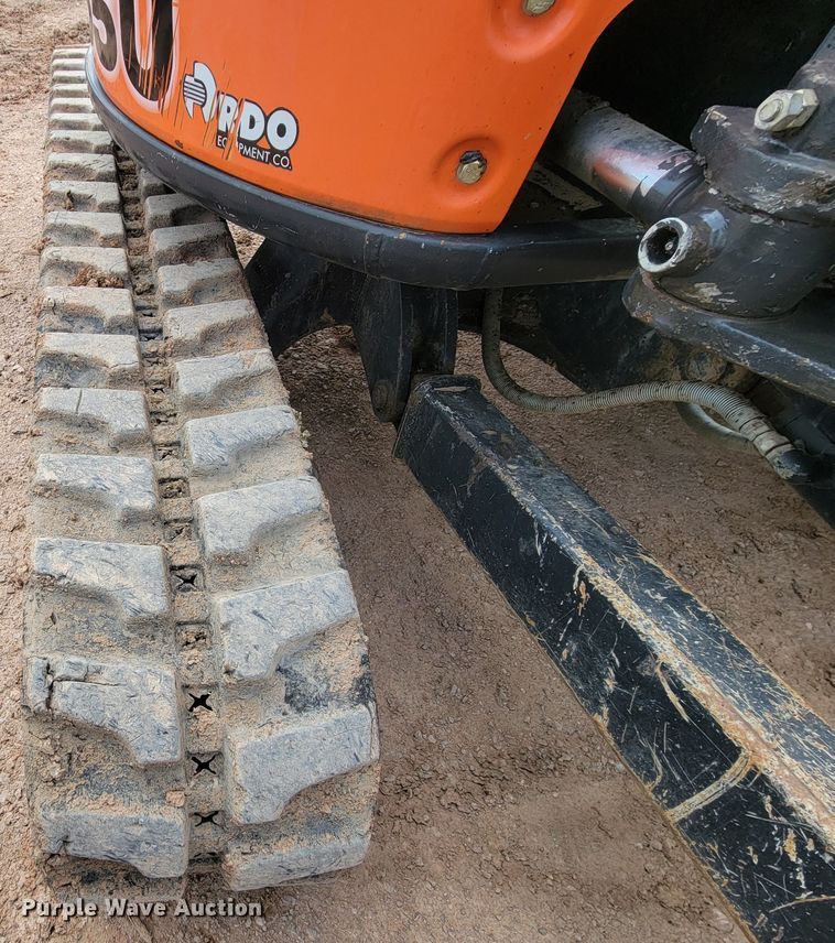 image for item KA9317 Hitachi ZX35U-5N  mini excavator