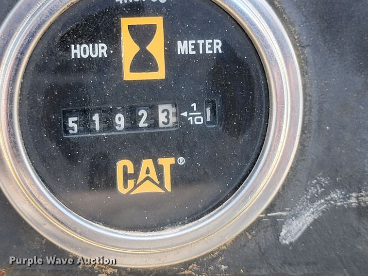 image for item KA9319 Hyster C530A  pneumatic roller