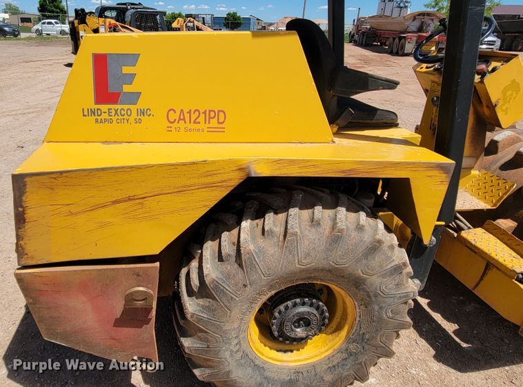 image for item KA9320 1999 Dynapac CA121PD  single drum vibratory roller